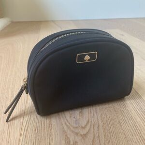 Small kate spade pouch